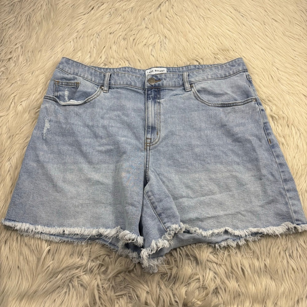 Lane Bryant Women's 18 Light Wash Classic Cut Off Denim Shorts Raw Hems